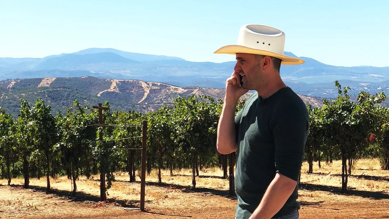 Too Grateful to Be Tired | DailyVee 495