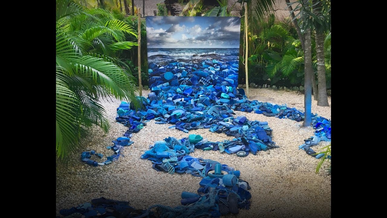 How I use art to tackle plastic pollution in our oceans | Alejandro Durán