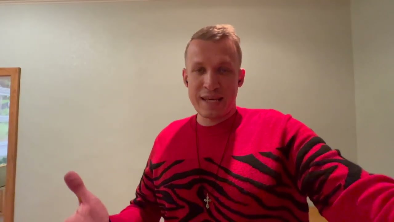 Обзор просторной квартиры на Захаренко 3В