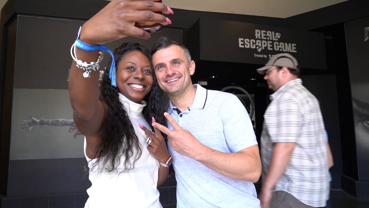 WHEN DID ENTREPRENEURSHIP BECOME COACHELLA ? | DAILYVEE 275