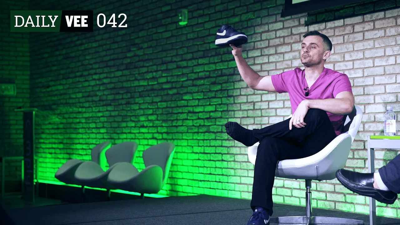 KARATE BUSINESS KID | DailyVee 042