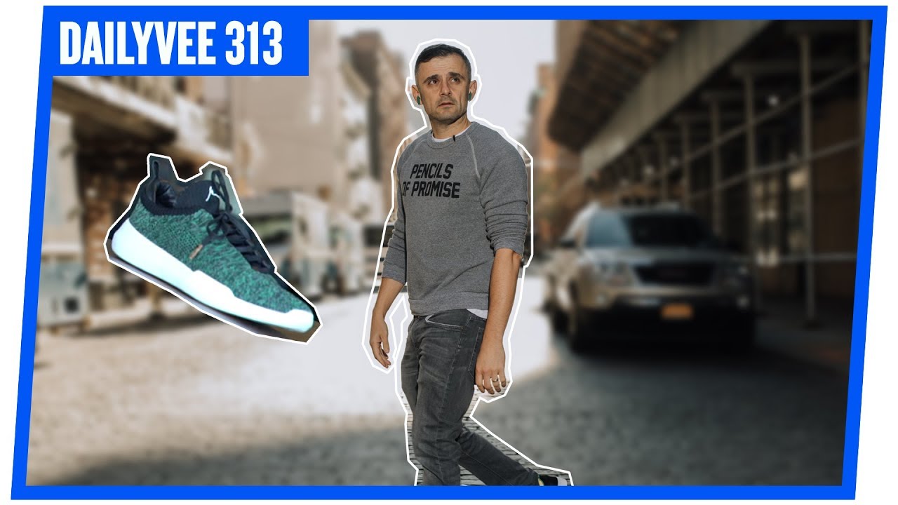 GARYVEE SNEAKER DROPPIN NOVEMBER 14TH! | DAILYVEE 313
