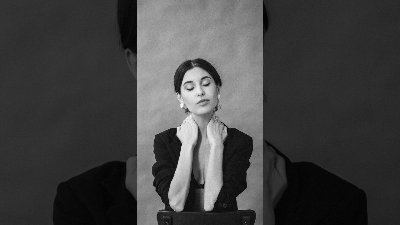 Clean Wrinkly Backdrops FAST in Photoshop #Shorts