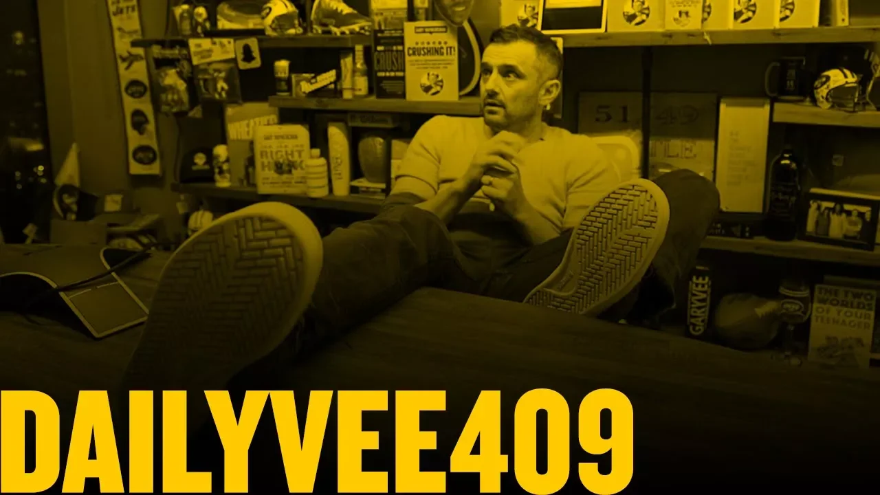 Learning How to Start a Franchise Business | DailyVee 409