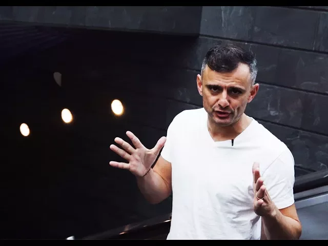 SIGNING OFF FOR THE MONTH 📅 ✌️ | DAILYVEE 280