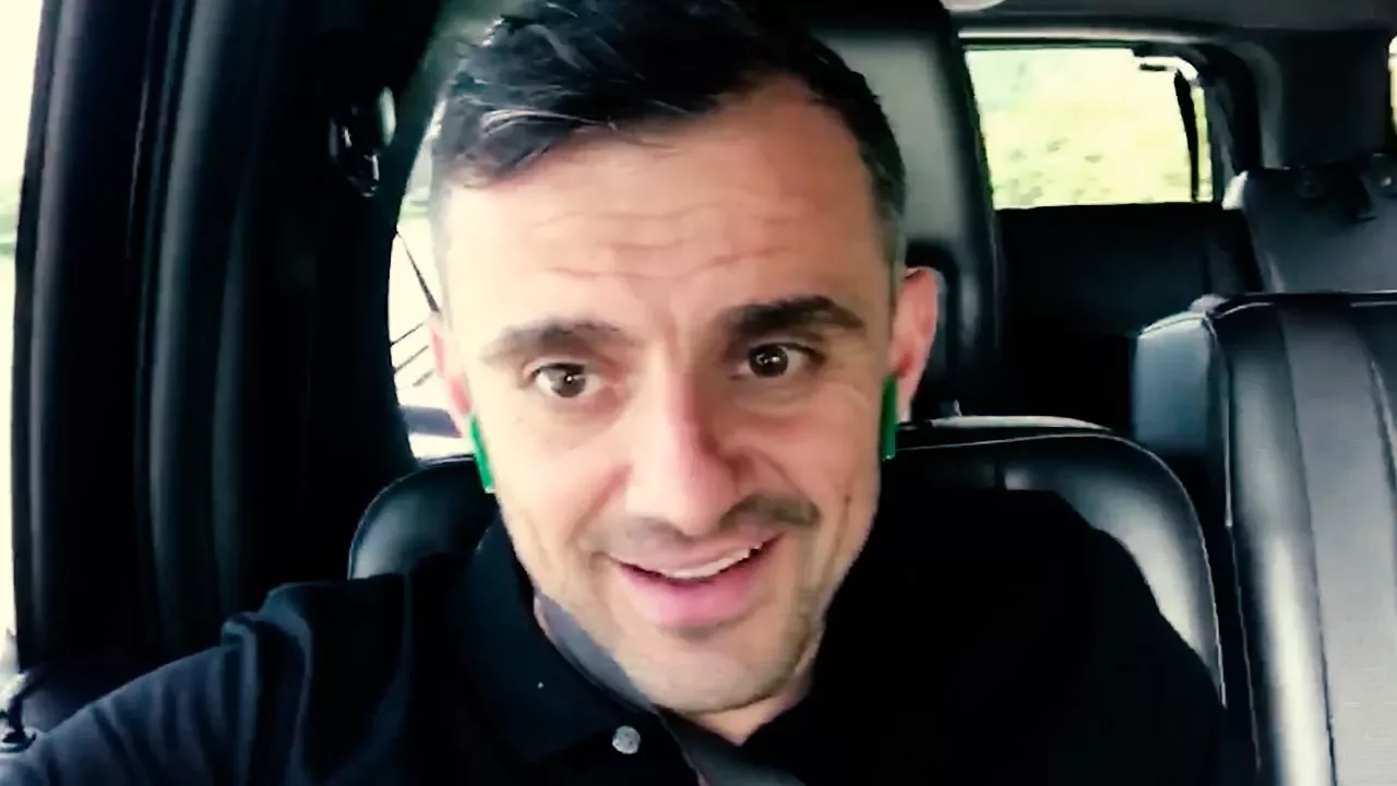 HAVING CONFIDENCE IN YOURSELF | DAILYVEE 277
