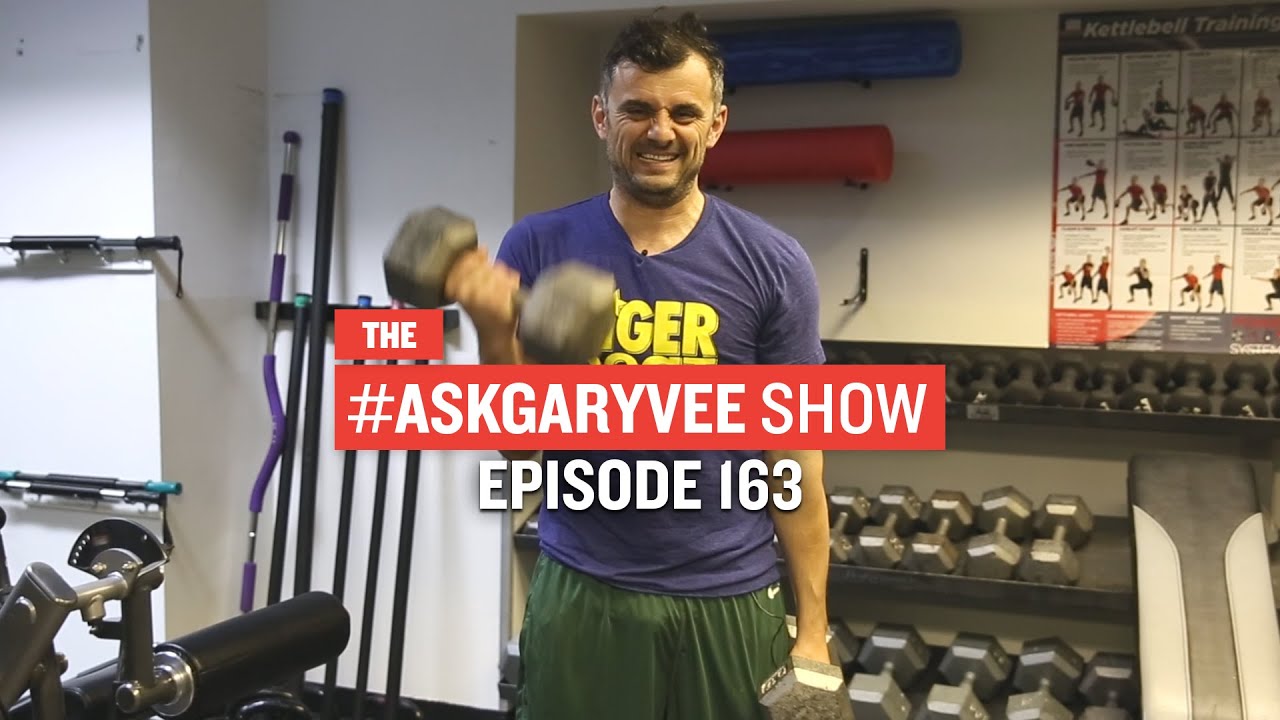 #AskGaryVee Episode 163: Starting a Restaurant, Self-Evaluation, and Mobile Credit Services