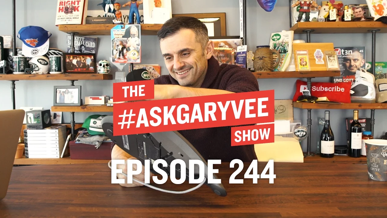 Calling From The Arctic Circle and Advice That Every 22 year Old Needs to Hear | #AskGaryVee 244