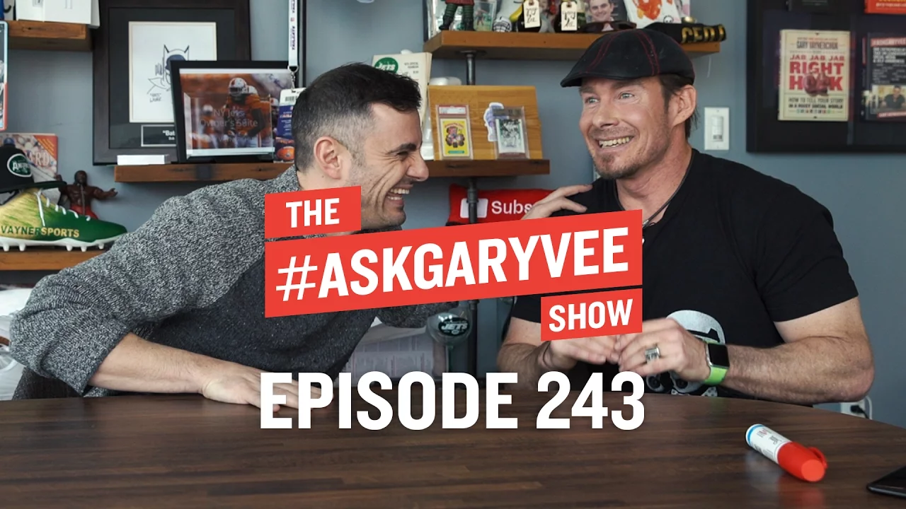Erik Wahl, Creatives and Business & When the Bubble Bursts | #AskGaryVee Episode 243