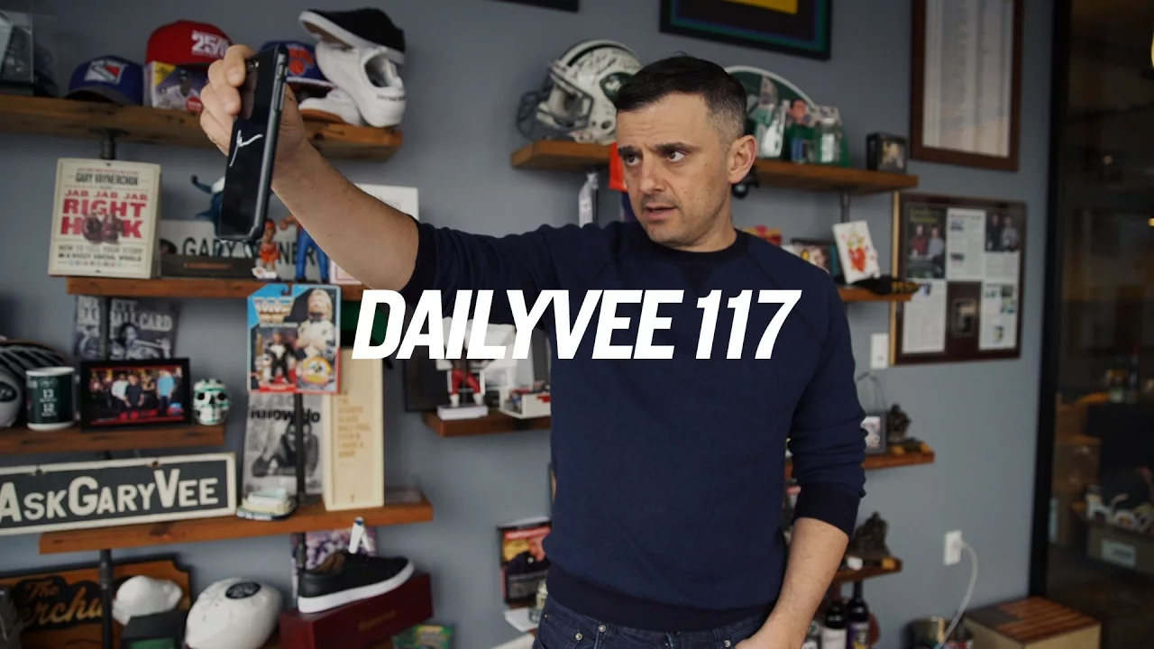 THE START TO TWENTY-SEVENTEEN | DailyVee 117