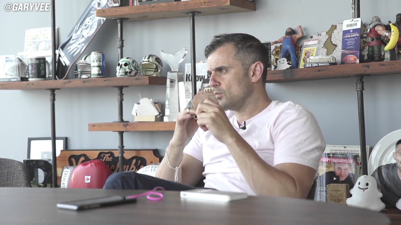 Questions and Answers with a Young Fan | Garyvee Meeting